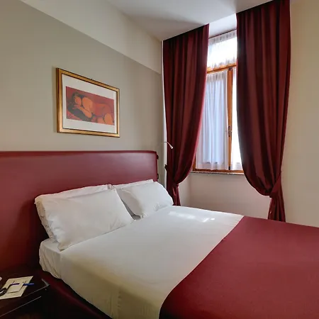 Hotel Western Genio 3*