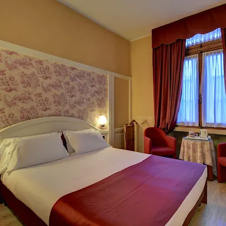 Western Genio 3* Torino