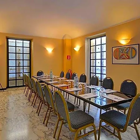 Western Genio Hotel 3*