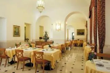بِست ويستيرن غينيو فندق 3*