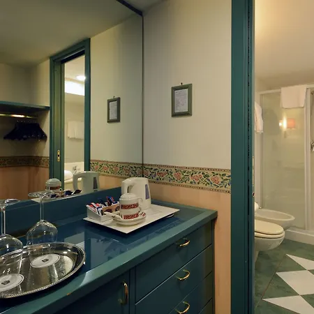 Hotel Western Genio 3*