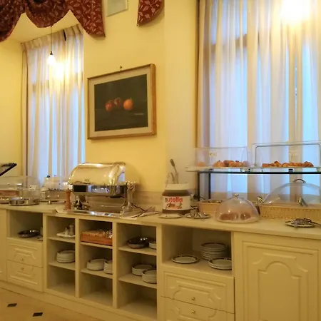 فندق بِست ويستيرن غينيو 3*