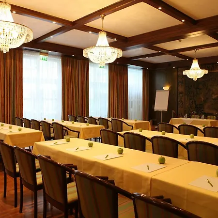 بِست ويستيرن غينيو تورينو