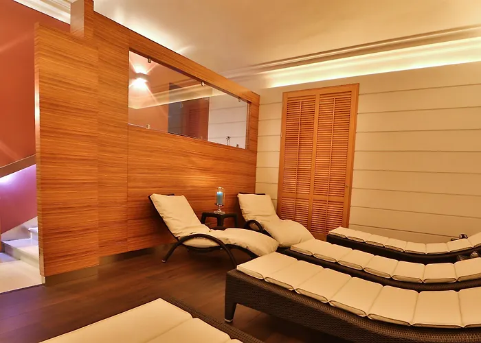 Western Genio Hotel 3*